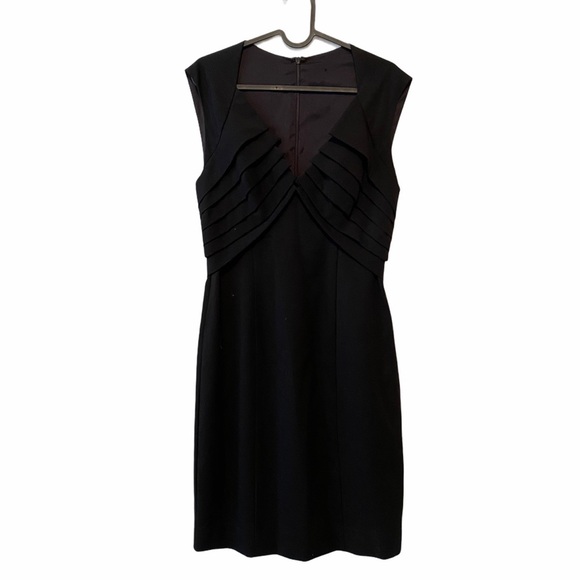 Black Halopleated v-neck jackie o style